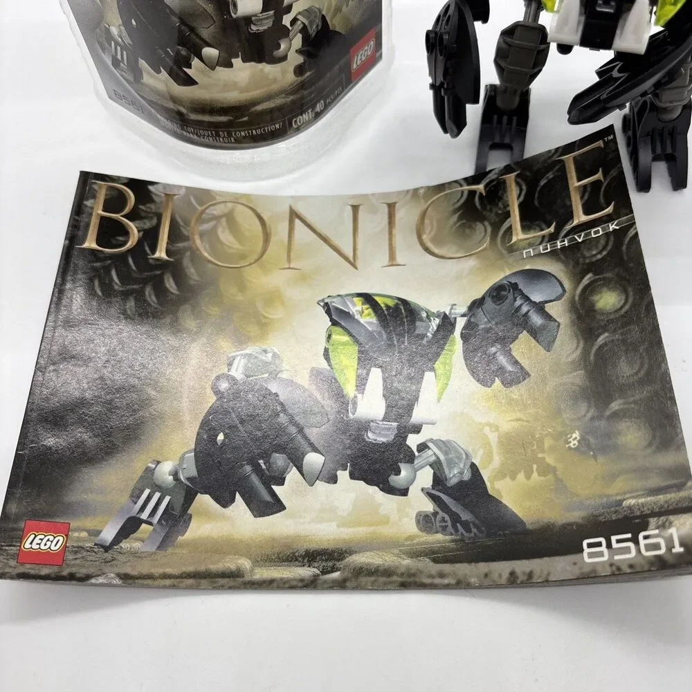 LEGO BIONICLE Bohrok Nuhvok 8561 Canister Complete Set Retired 2002 41pc